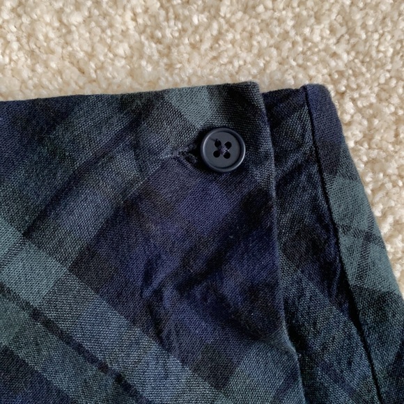 brandy melville - mini wrap skirt - Picture 2 of 4